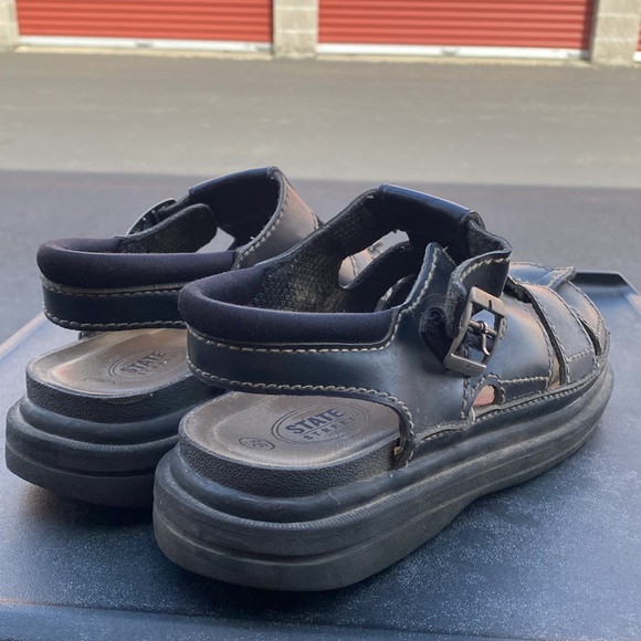 State Street Women’s Black Leather Fisherman Buckle Air Wair  Sandals Size 9.5 - Picture 5 of 16